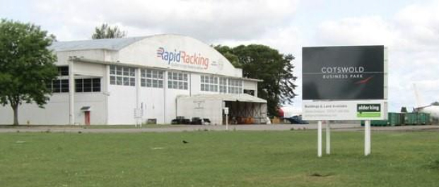 Rapid racking warehouse