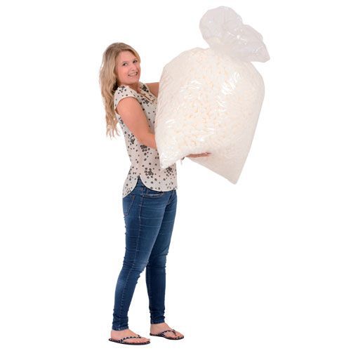 Biodegradable loosefill packing peanuts. Biodegradable loosefill packing peanuts.